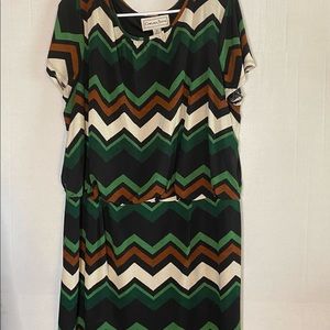 Chelsea Suite blouson dress size 18